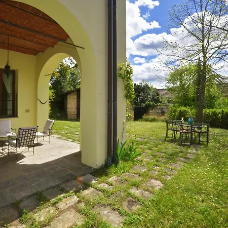 Certosa Homes Hébergement de vacances *